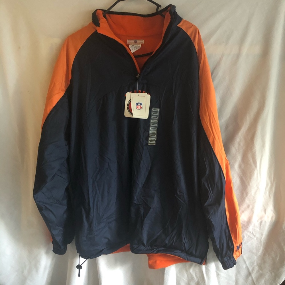 Denver Broncos 1/4 Zip Reversible Pullover. NWT. M